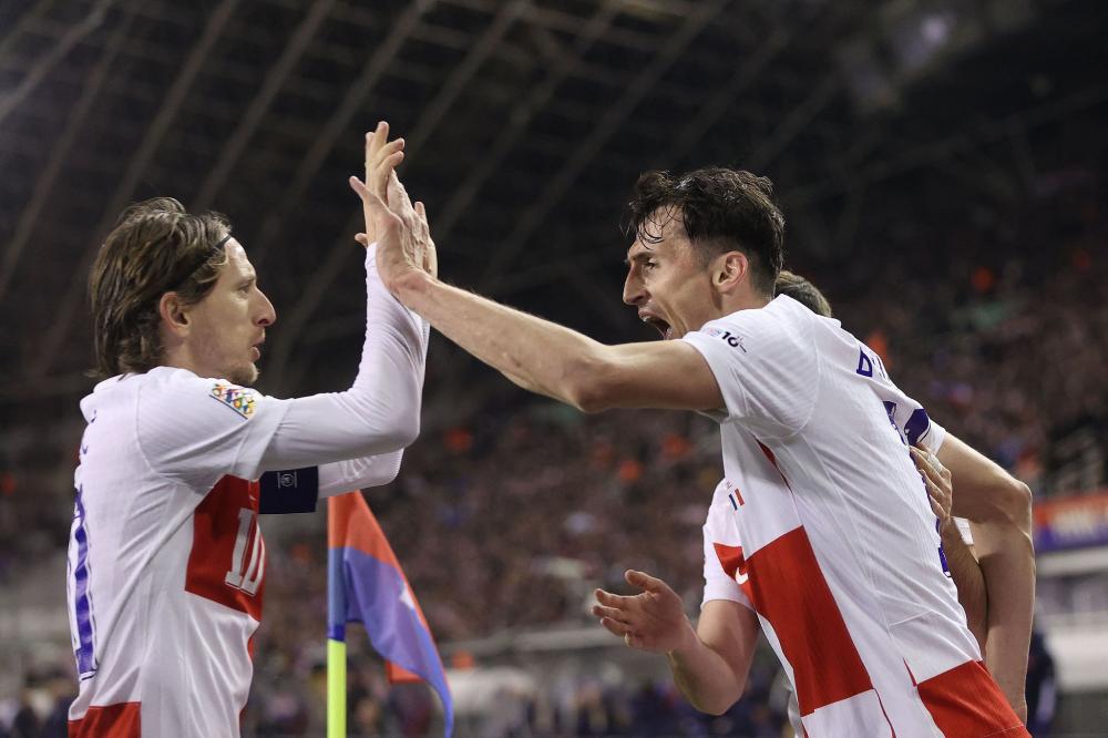 足球——欧冠：拜仁慕尼黑晋级八强.